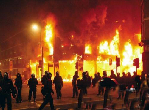 伦敦骚乱 《战争之路》市长维稳攻略