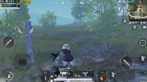 《和平精英》暗夜危机河里怎么躲避丧尸