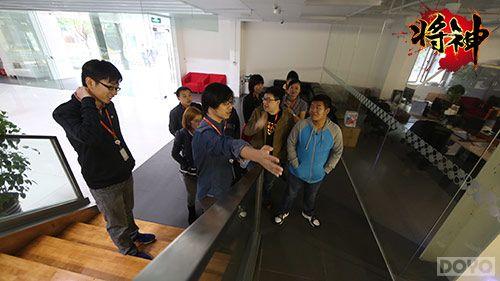 �����д����ھ���¯ ������Ҽ����Բ����Ļ_��վ