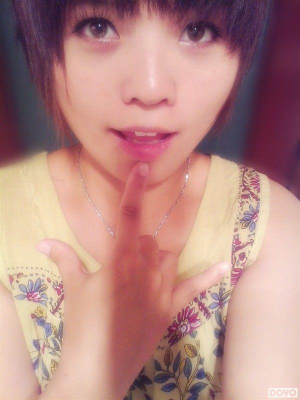 ��V������ ��ð����Լ��������Ů���ͼƬ�ع�_��վ