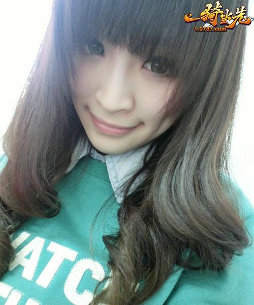 百变谋女郎 《一骑当先》美女玩家艳惊甄嬛_本站