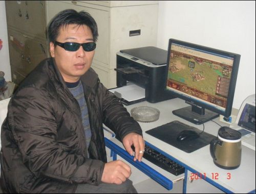 史上最敬业的“职业”玩家_本站