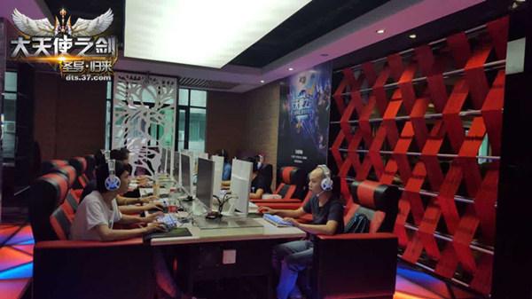 ������ʹ֮�����ٰ��׸���������ϵ������_��վ